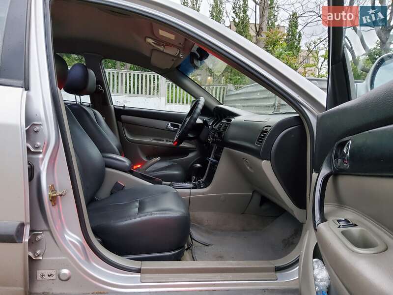 Седан Chevrolet Evanda 2006 в Николаеве фото 10 Седан Chevrolet Evanda 2006 в Николаеве