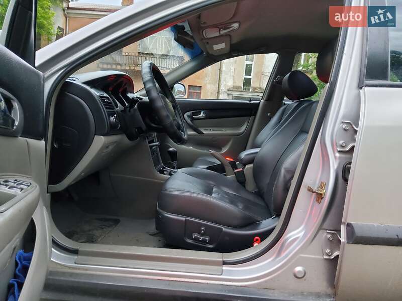 Седан Chevrolet Evanda 2006 в Николаеве фото 7 Седан Chevrolet Evanda 2006 в Николаеве