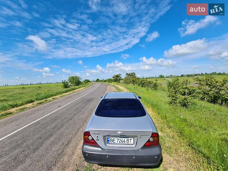 Седан Chevrolet Evanda 2006 в Николаеве фото 6 Седан Chevrolet Evanda 2006 в Николаеве