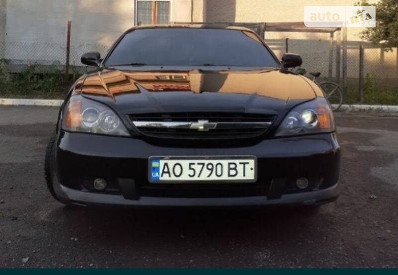 Седан Chevrolet Evanda 2005 в 