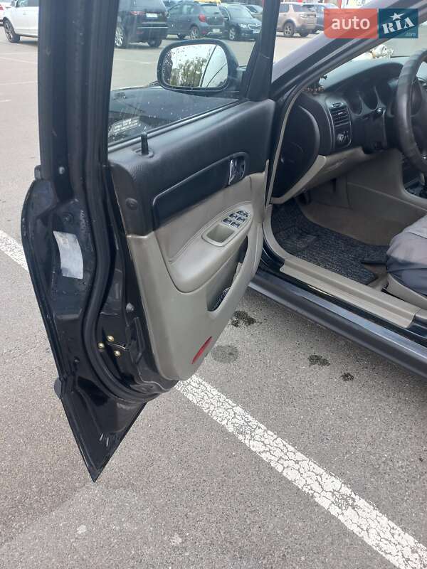 Седан Chevrolet Evanda 2005 в Киеве фото 7 Седан Chevrolet Evanda 2005 в Киеве