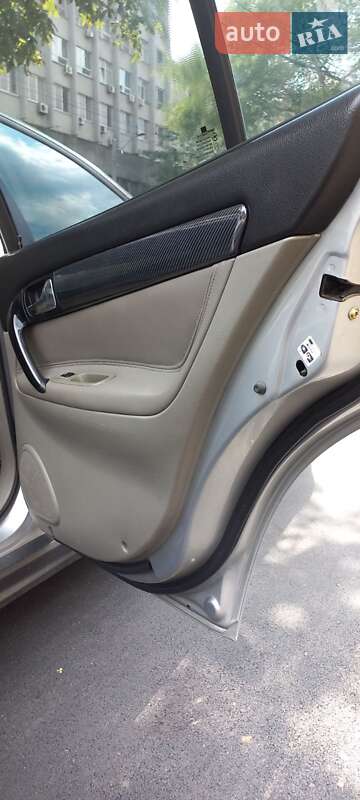 Седан Chevrolet Evanda 2006 в Одессе