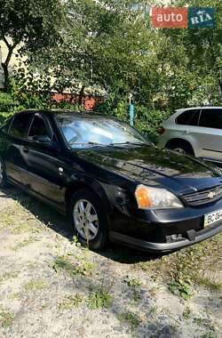 Седан Chevrolet Evanda 2005 в Львове