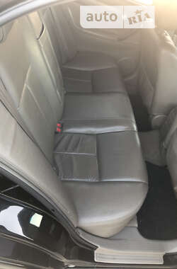 Седан Chevrolet Evanda 2005 в 