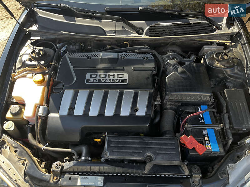 Седан Chevrolet Evanda 2006 в Барвенкове