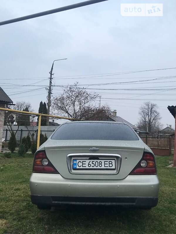 Седан Chevrolet Evanda 2005 в Черновцах