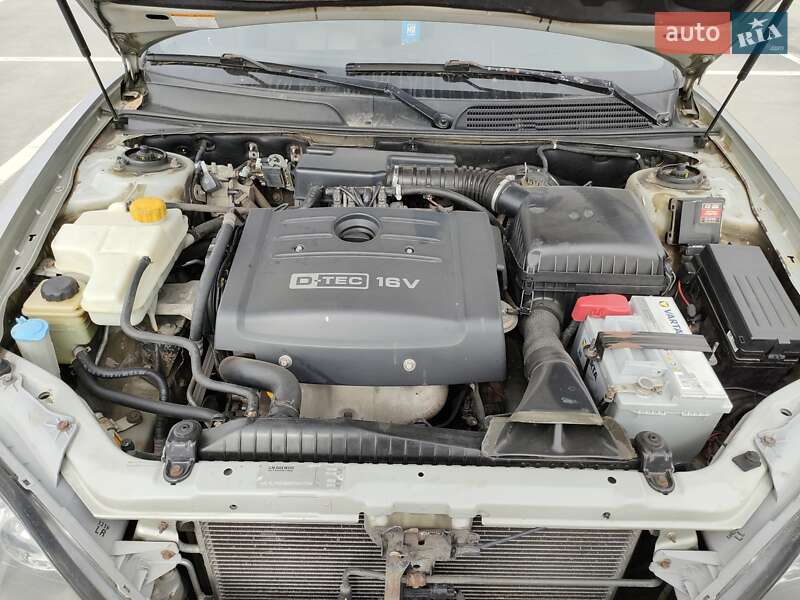 Седан Chevrolet Evanda 2005 в Киеве
