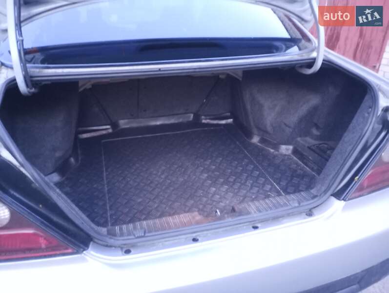 Седан Chevrolet Evanda 2006 в Луцьку