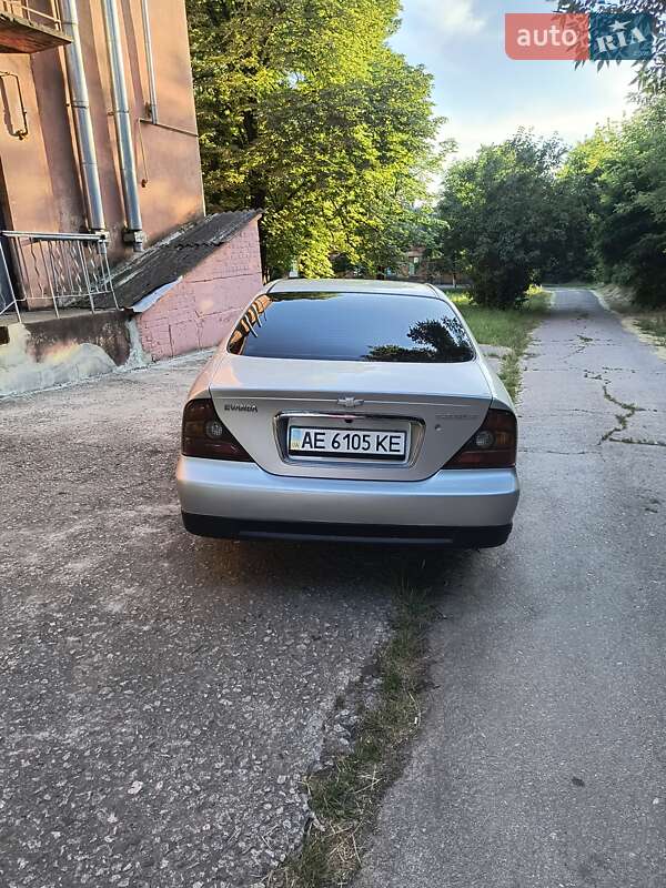 Седан Chevrolet Evanda 2005 в Марганце фото 10 Седан Chevrolet Evanda 2005 в Марганце