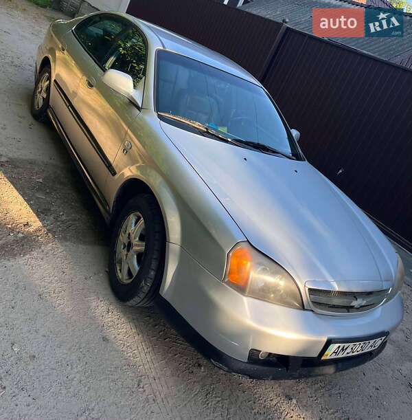 Седан Chevrolet Evanda 2005 в Житомире