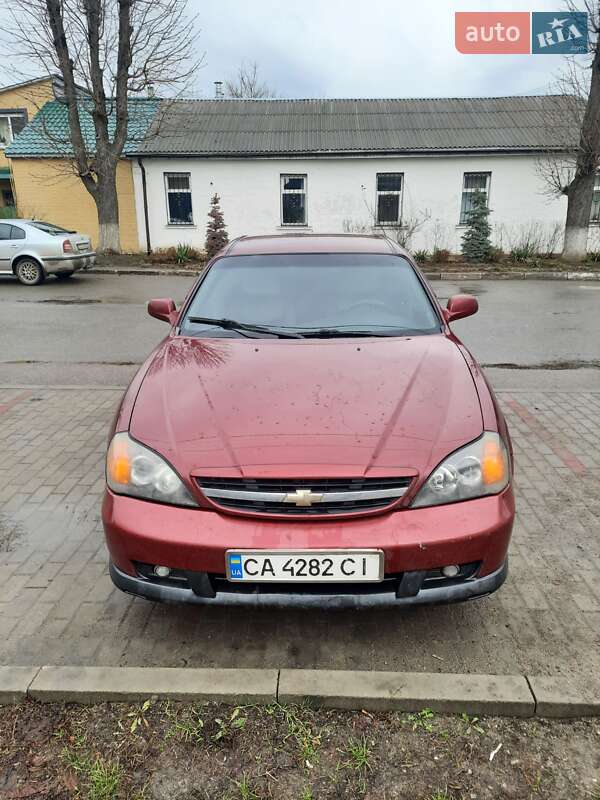 Седан Chevrolet Evanda 2004 в Корсунь-Шевченківському