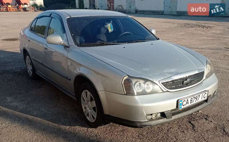 Седан Chevrolet Evanda 2005 в Христиновке
