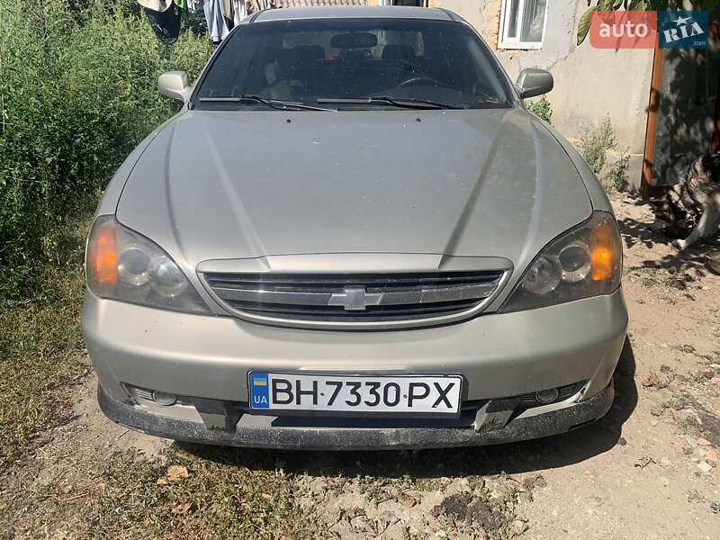 Седан Chevrolet Evanda 2004 в Тарутине