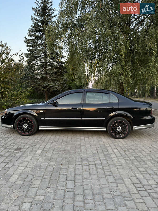 Седан Chevrolet Evanda 2006 в Маневичах