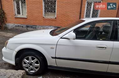 Седан Chevrolet Evanda 2005 в Киеве