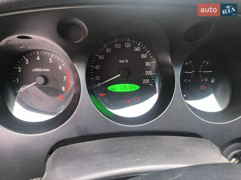Седан Chevrolet Evanda 2006 в Василькове