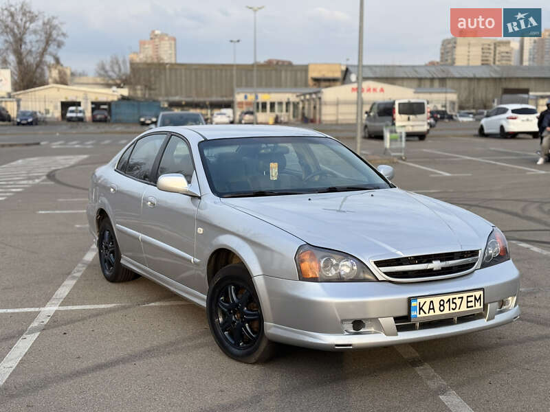 Седан Chevrolet Evanda 2006 в Киеве
