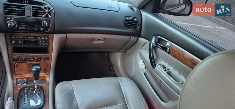 Седан Chevrolet Evanda 2005 в Дубно