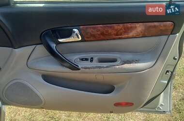 Седан Chevrolet Evanda 2004 в 
