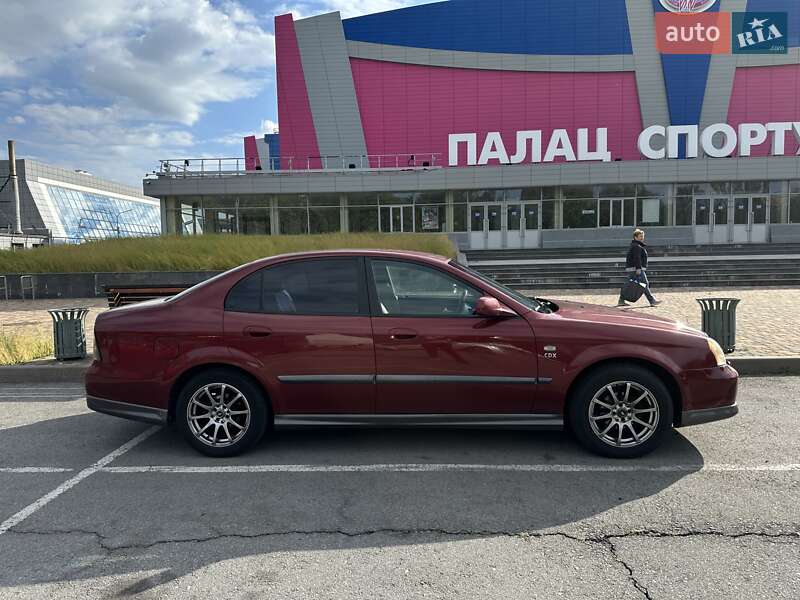 Седан Chevrolet Evanda 2005 в Запорожье