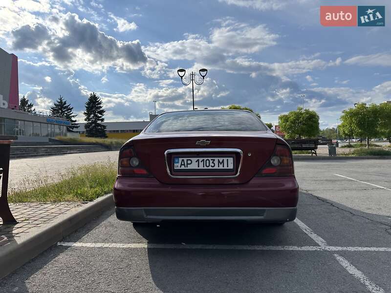 Седан Chevrolet Evanda 2005 в Запорожье