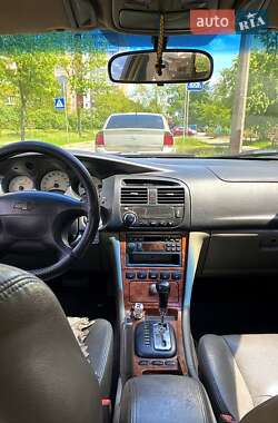 Седан Chevrolet Evanda 2006 в 