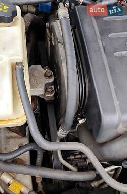 Седан Chevrolet Evanda 2005 в 