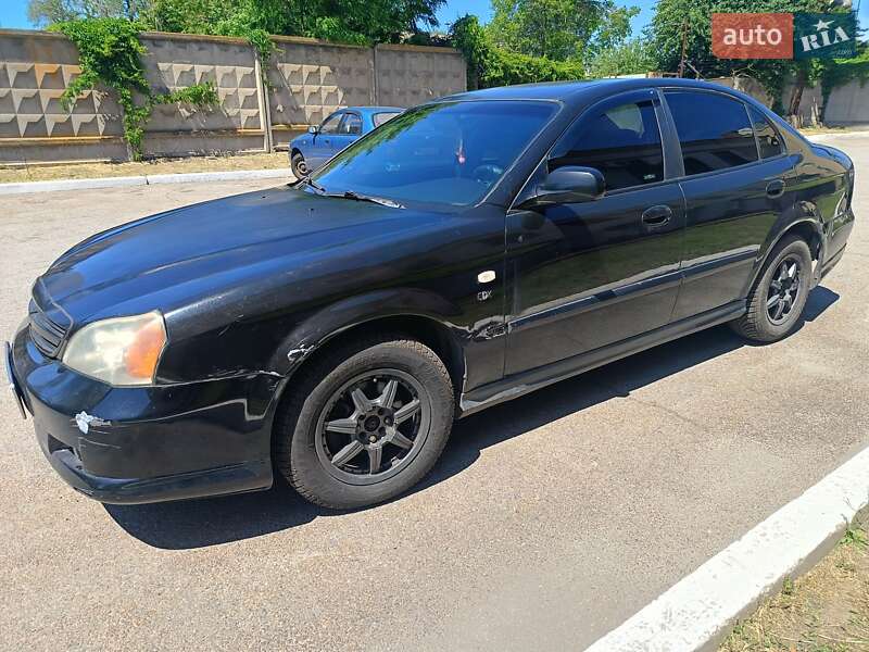 Седан Chevrolet Evanda 2006 в Запорожье