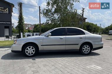Седан Chevrolet Evanda 2005 в 