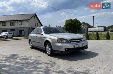 Седан Chevrolet Evanda 2005 в 
