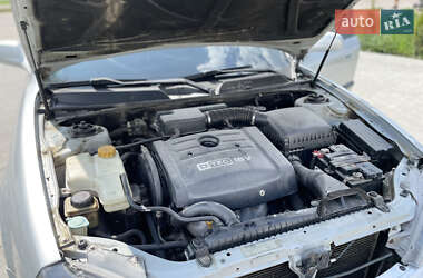 Седан Chevrolet Evanda 2005 в 