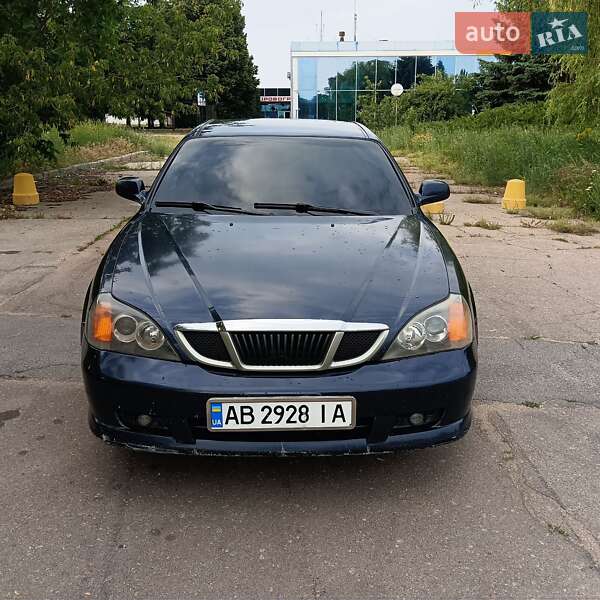Седан Chevrolet Evanda 2005 в 