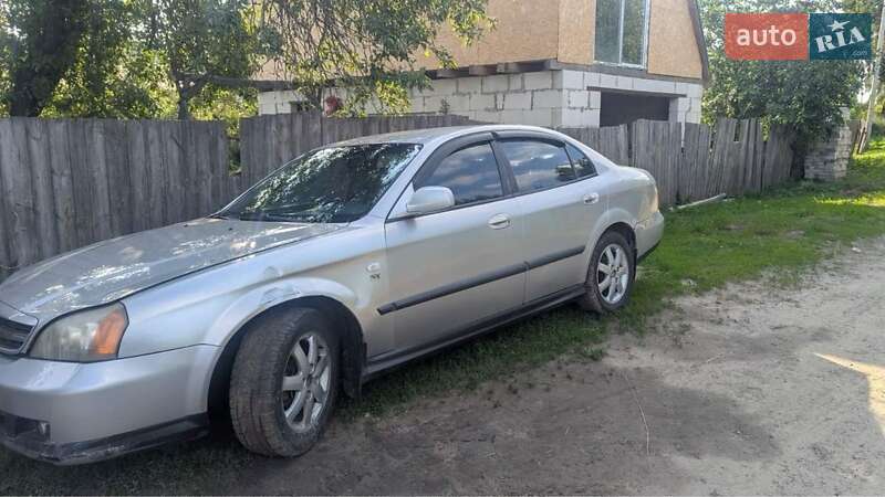 Седан Chevrolet Evanda 2006 в 