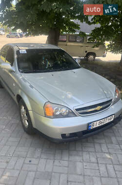 Седан Chevrolet Evanda 2005 в Кременчуці
