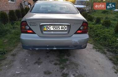 Седан Chevrolet Evanda 2005 в 