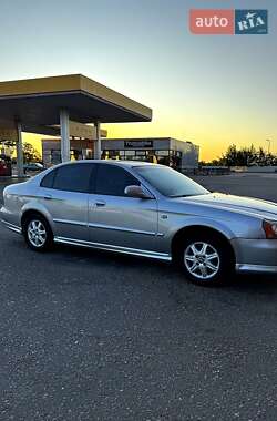 Седан Chevrolet Evanda 2005 в 