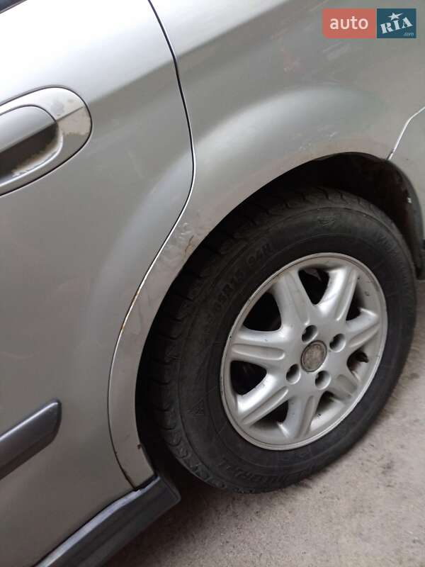 Седан Chevrolet Evanda 2006 в Киеве