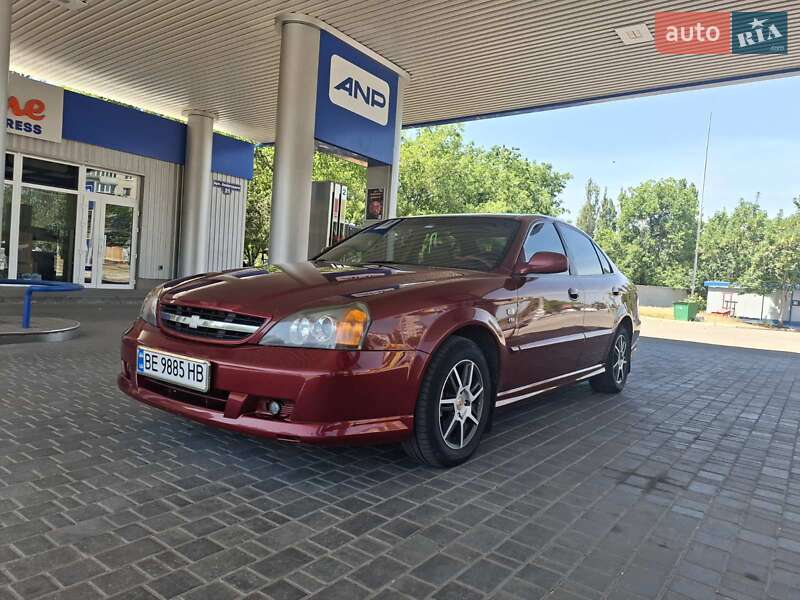Chevrolet Evanda 2004