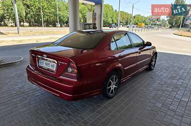 Седан Chevrolet Evanda 2004 в 