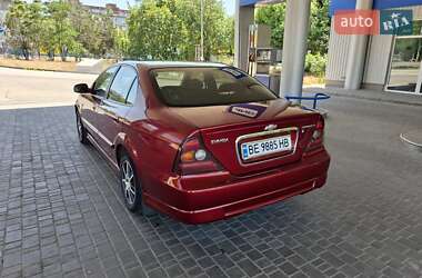 Седан Chevrolet Evanda 2004 в 