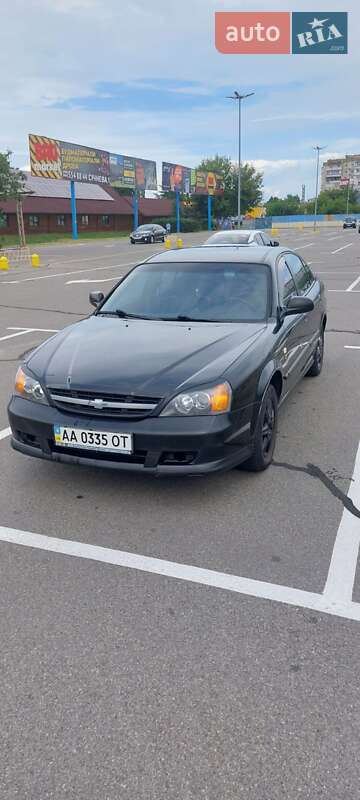 Chevrolet Evanda 2005