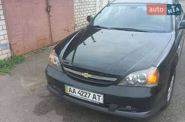 Седан Chevrolet Evanda 2005 в 