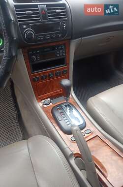 Седан Chevrolet Evanda 2006 в 