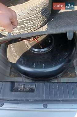 Седан Chevrolet Evanda 2006 в 