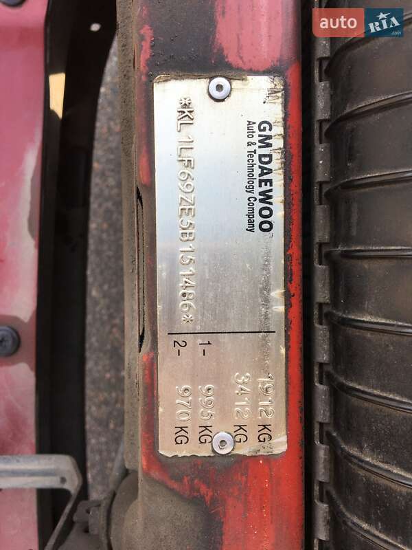 Седан Chevrolet Evanda 2005 в Киеве