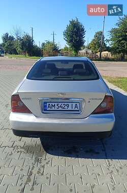 Седан Chevrolet Evanda 2006 в 