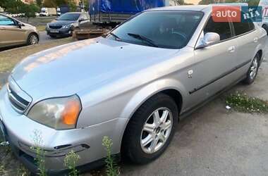 Седан Chevrolet Evanda 2005 в 