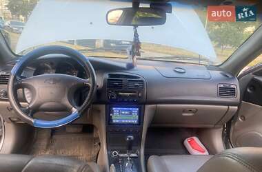 Седан Chevrolet Evanda 2005 в 