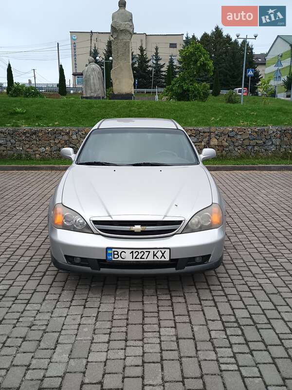 Chevrolet Evanda 2006