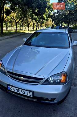 Седан Chevrolet Evanda 2005 в Киеве